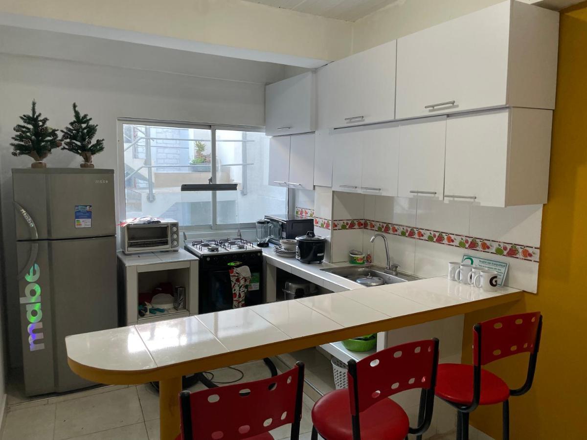 Apartamento Cerca A La Candelaria Y Hospitales Principales De Богота Екстериор снимка